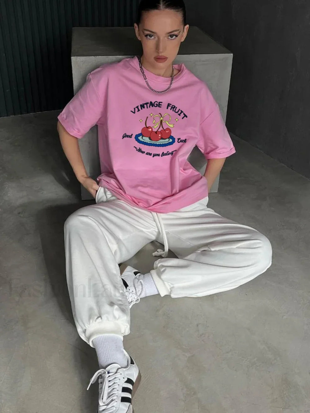 Vintage Chic Letter Printed T Shirt Dark Pink / M