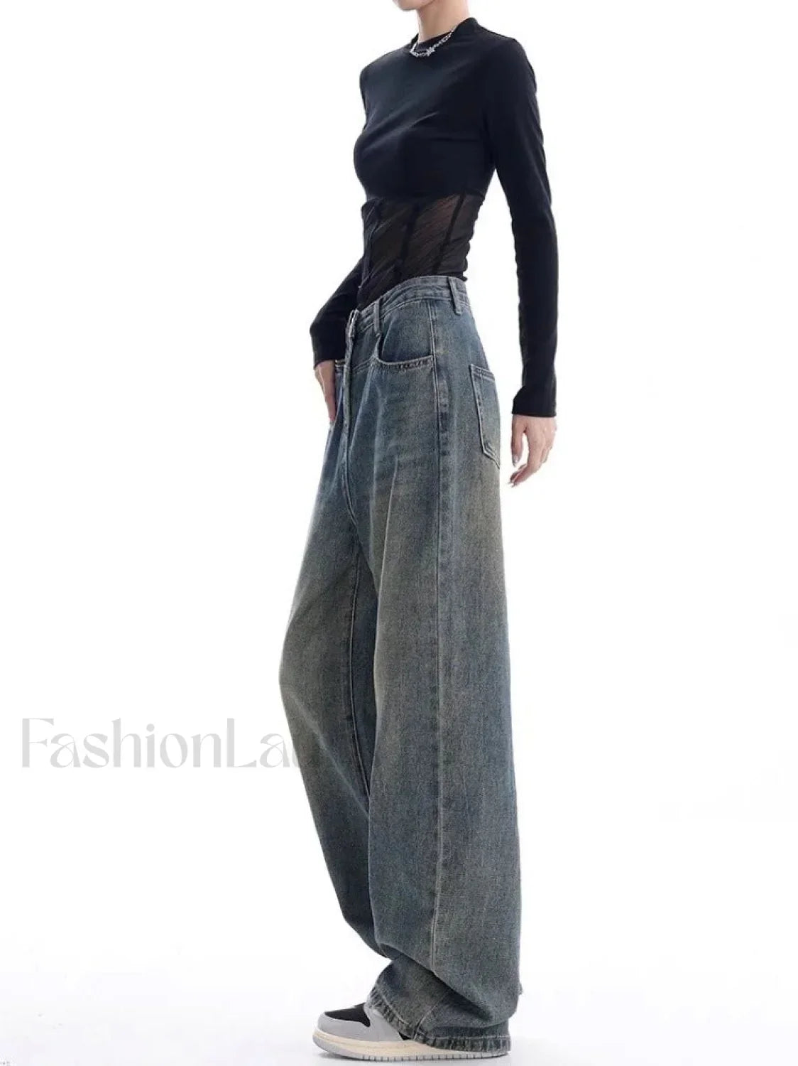 Vintage Dark Wash Trendy High Waist Boyfriend Jeans Secondary image