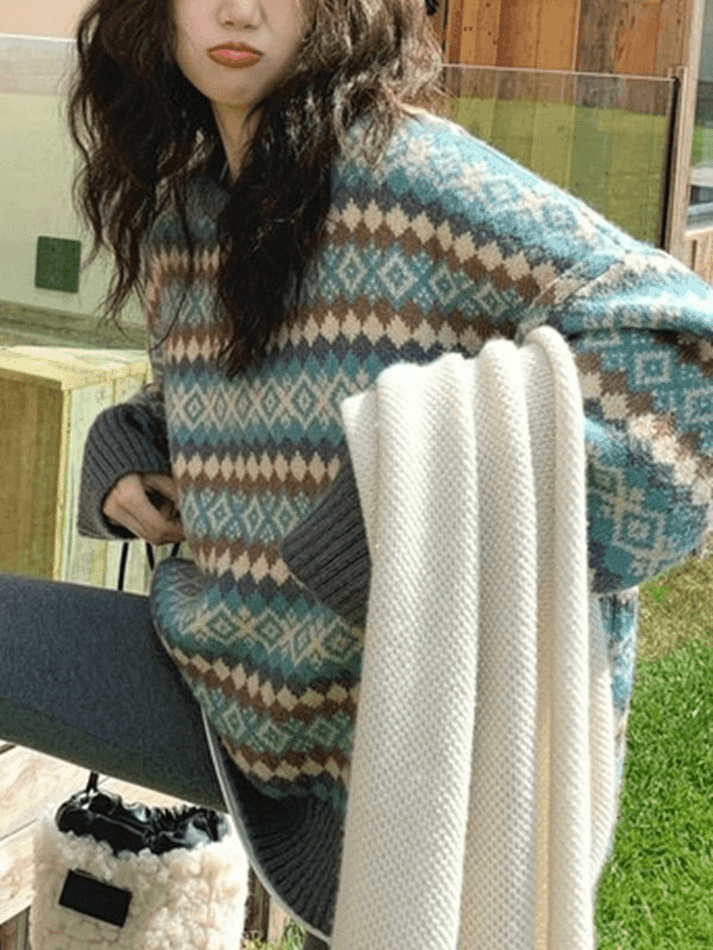 Vintage Jacquard Crew Neck Sweater Secondary image