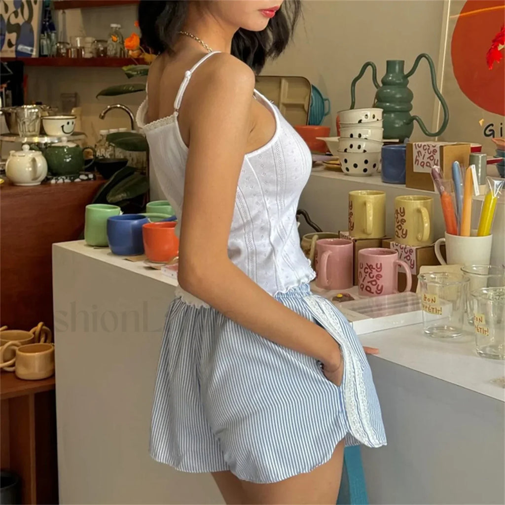 Vintage Kawaii Ruffles Lace Trim Striped Short