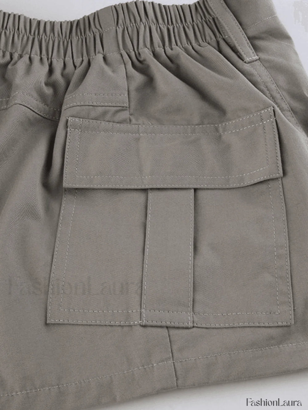 Vintage Low Rise Cargo Shorts Shorts