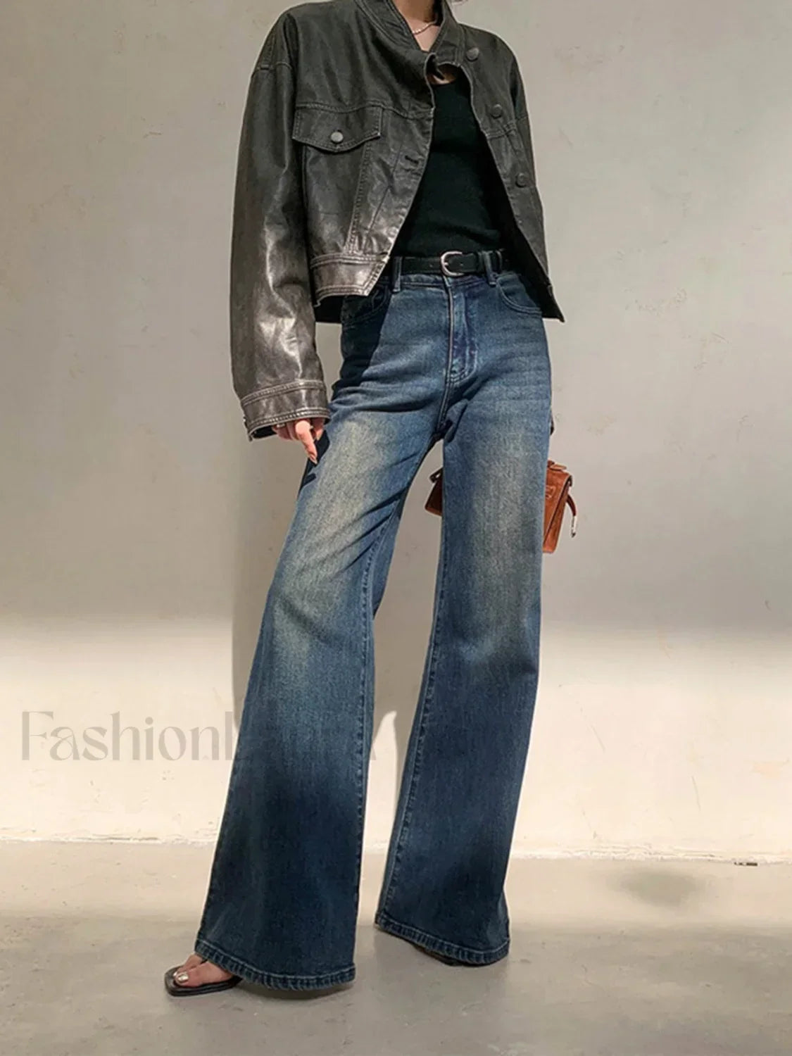 Vintage Low Rise Washed Wide Leg Jeans Blue / XS Jeans Main image