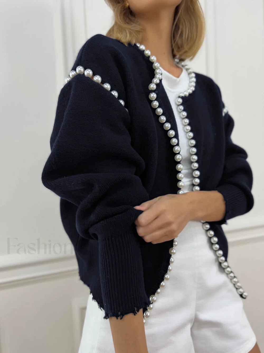 Vintage Pearl Graceful Edge Cardigan Navy / XS Sweaters L