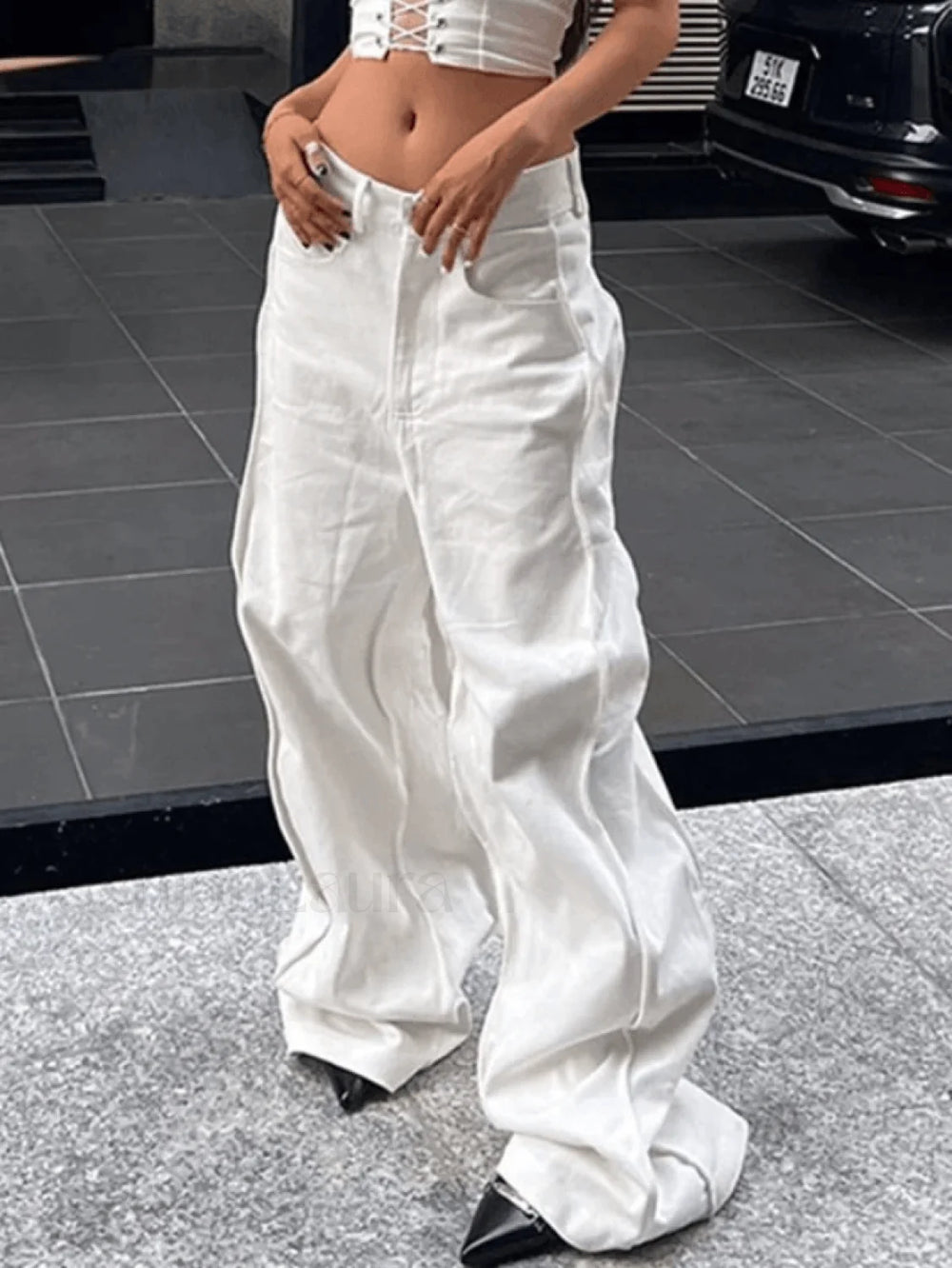 Wavy Side Relaxed Boyfriend Jeans Jeans