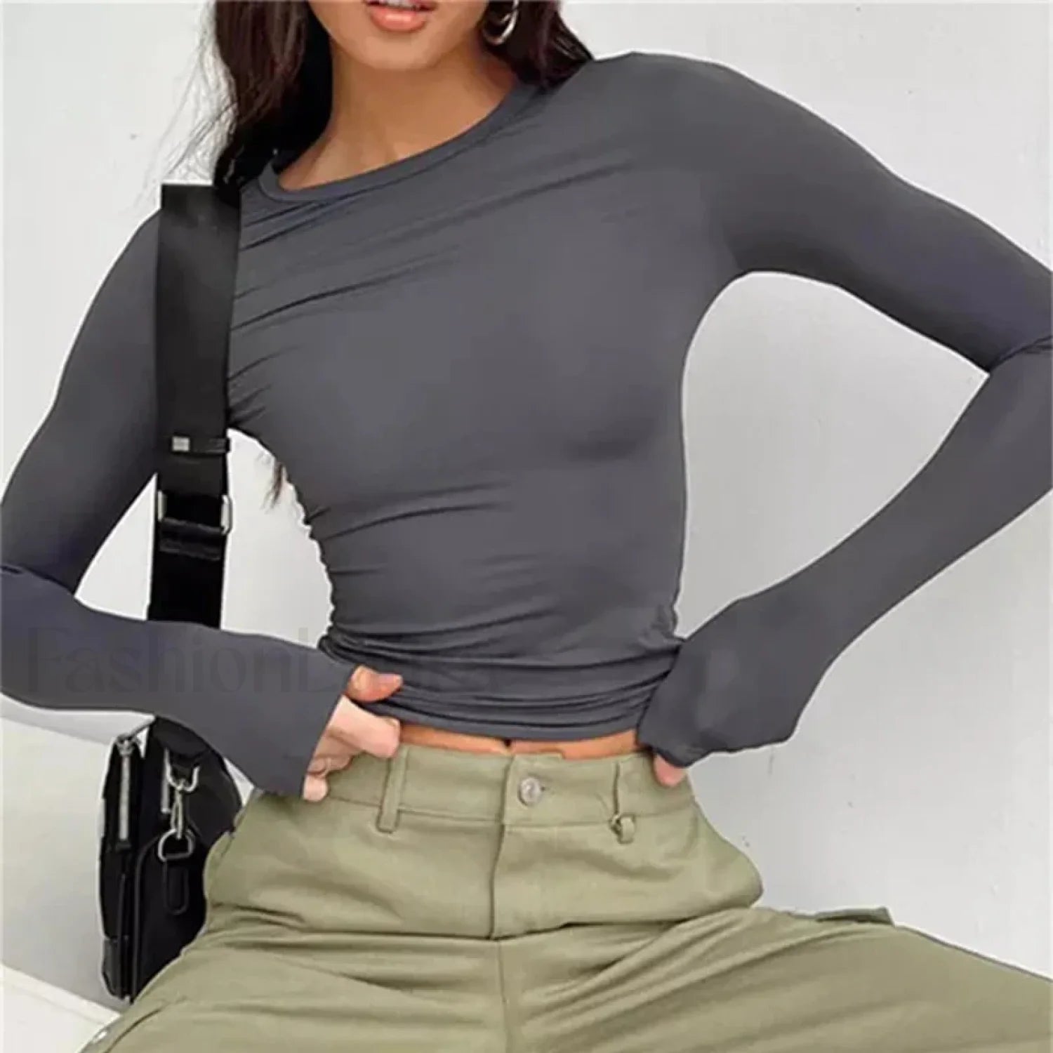Women Long Sleeve Solid Slim Fit Casual Crop Top Main image