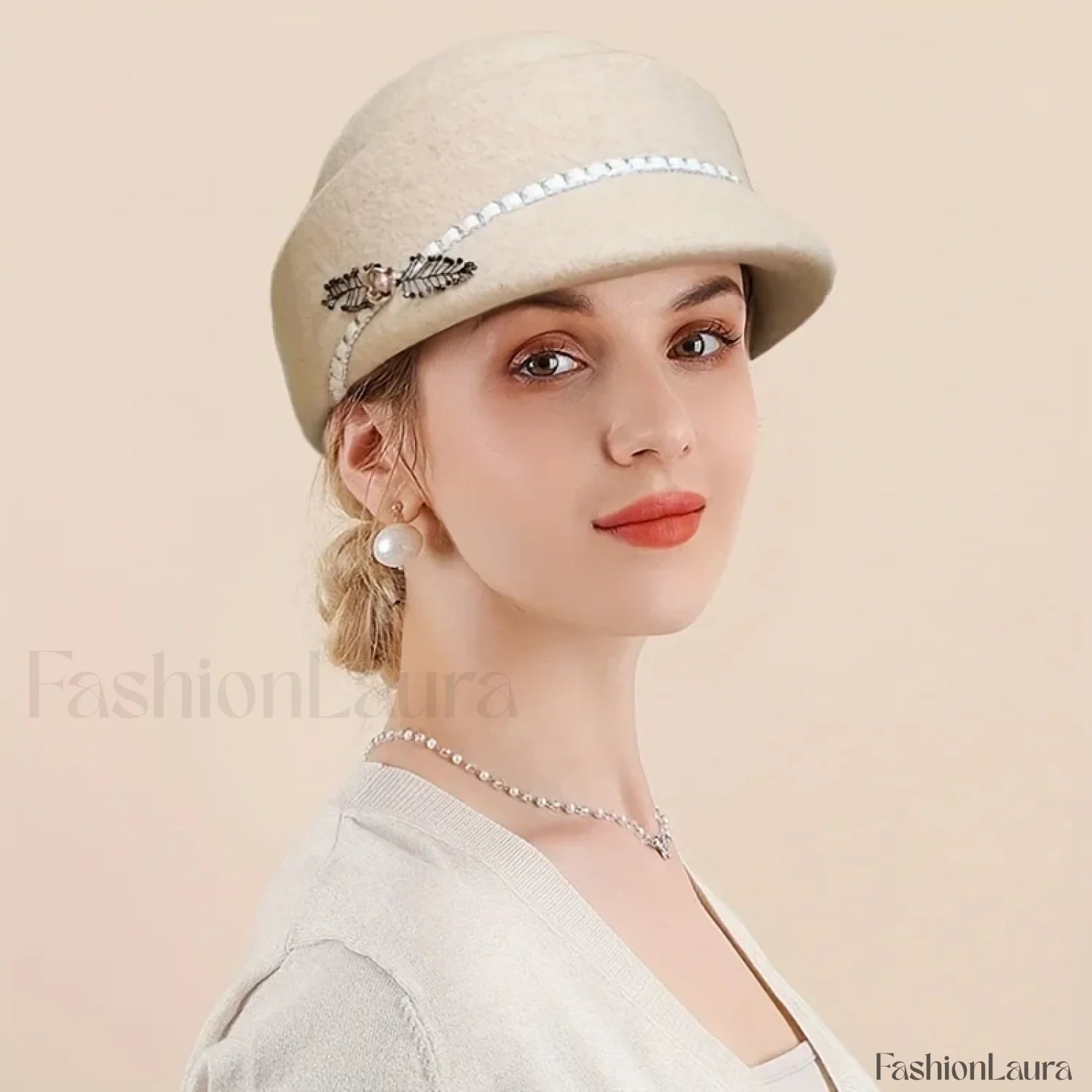 Women’s Autumn Winter British Retro Fashionable Short Brimmed Hat