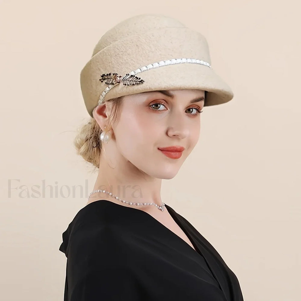 Women’s Autumn Winter British Retro Fashionable Short Brimmed Hat