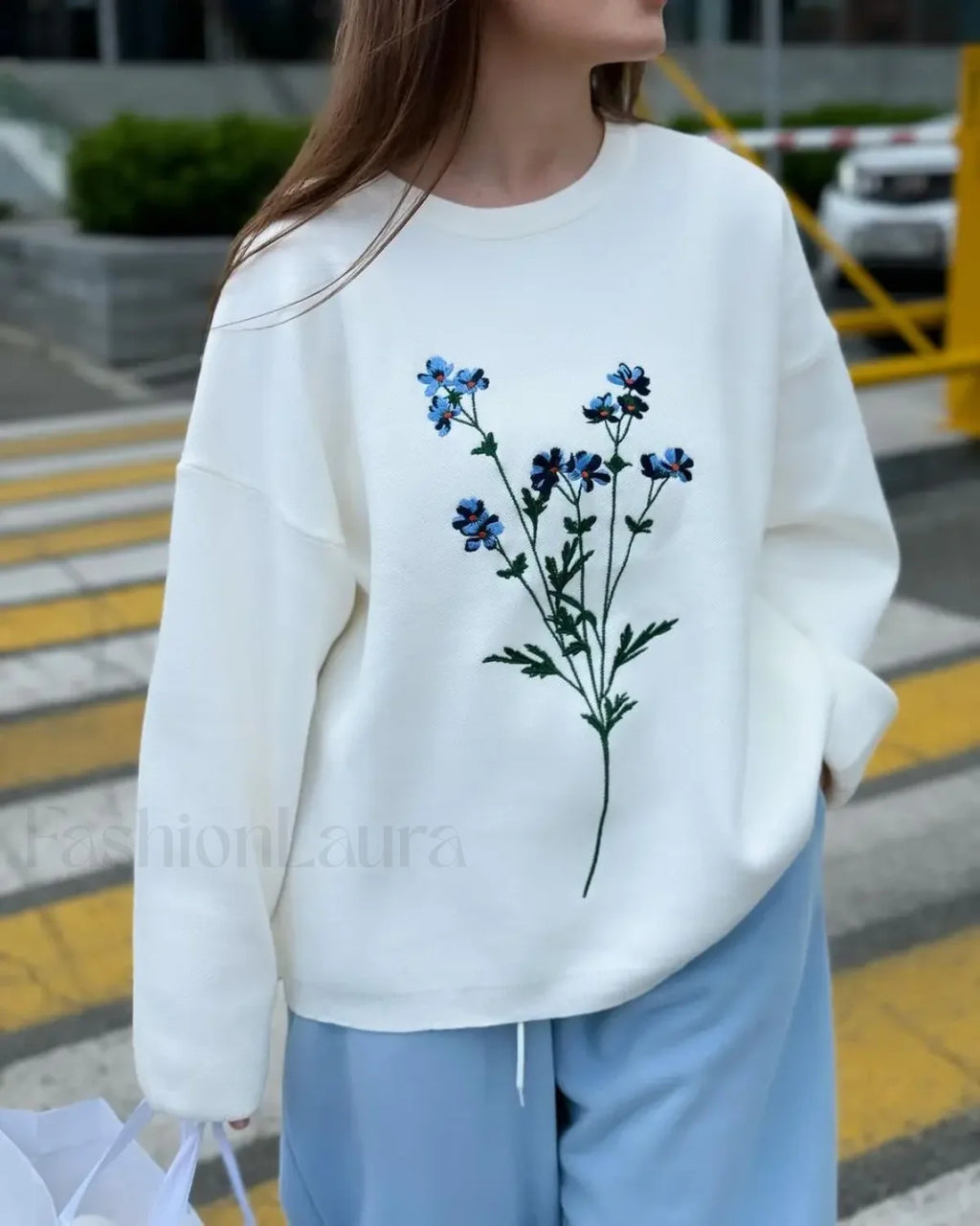 Women’s Flower Print Knitted Casual Round Neck Long Sleeve Loose Sweater White / S Sweaters L