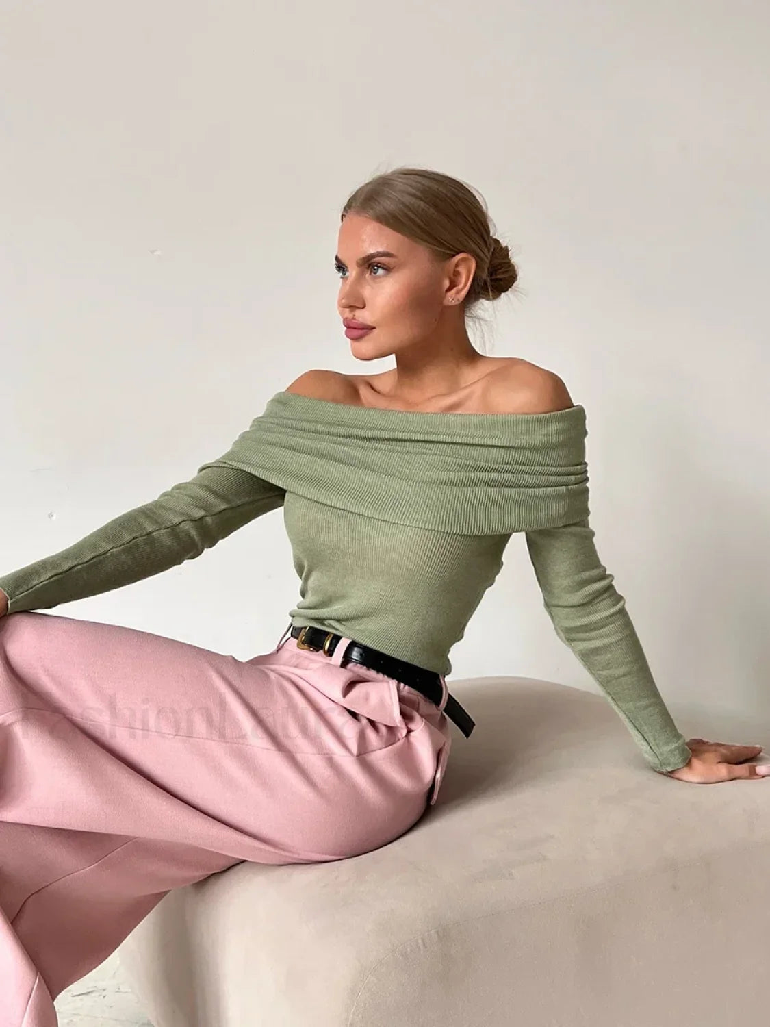 Wool Slim Off Shoulder T Shirt Light Green / S Main image