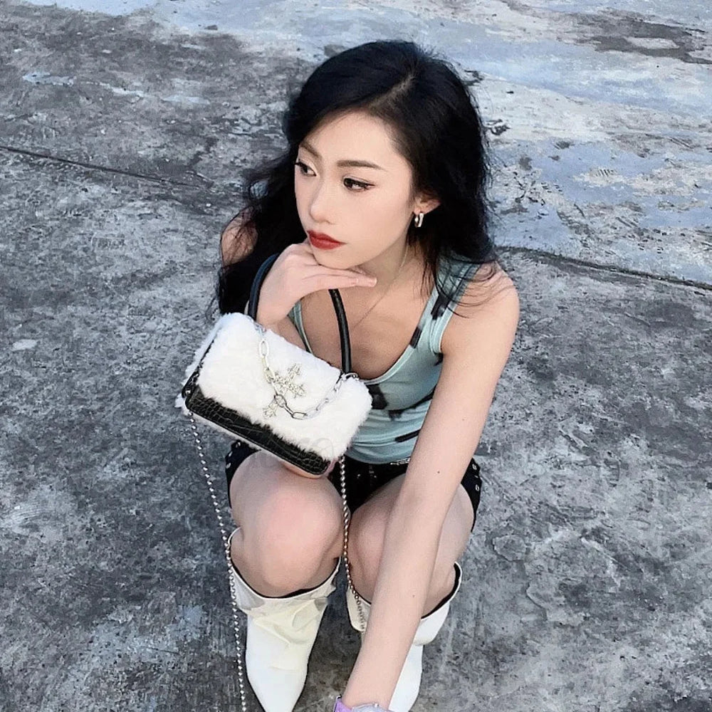 Y2K Applique Chain Cross Plush Crossbody Hot Hip Hop Girls Soft Gothic Bag Black White / 18X11cm