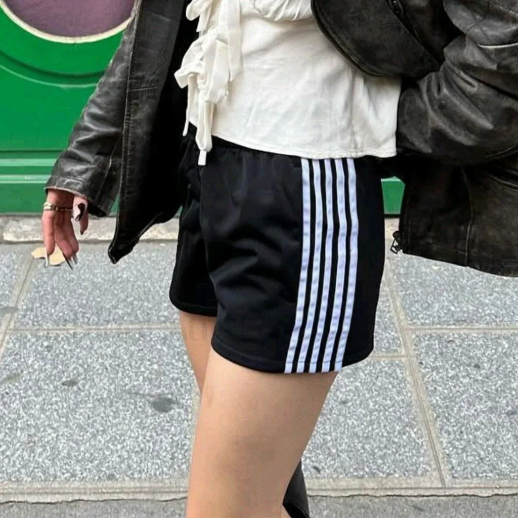 Y2K Retro Striped Patchwork Loose Elastic Waist Short black / S