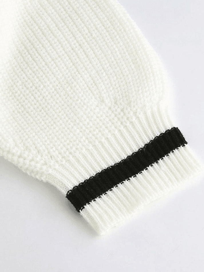 Contrasting Trim Vintage Sweater