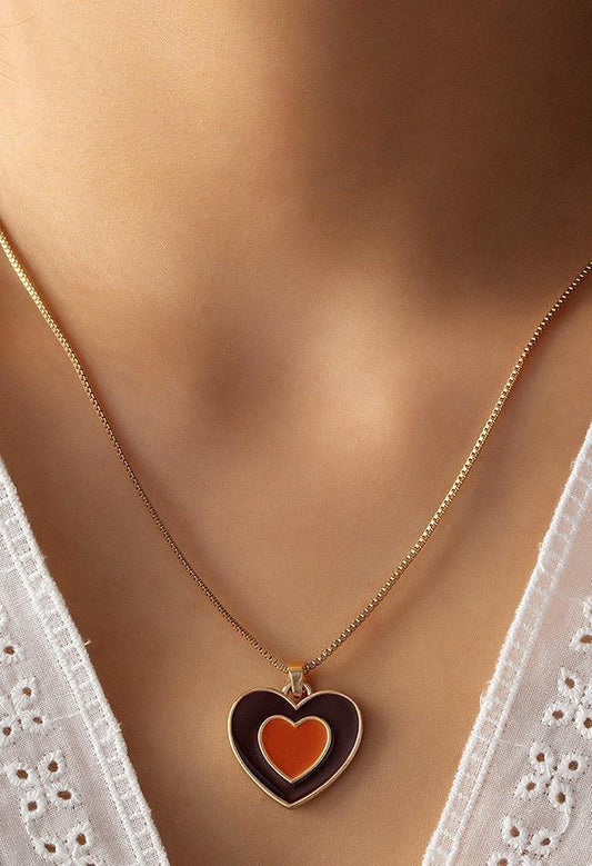 Gradient Heart-shaped Pendant Necklace