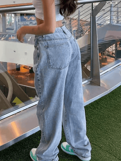 Light Wash Denim Boyfriend Jeans