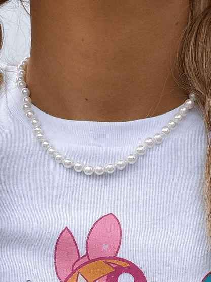 Simple Pearl Necklace